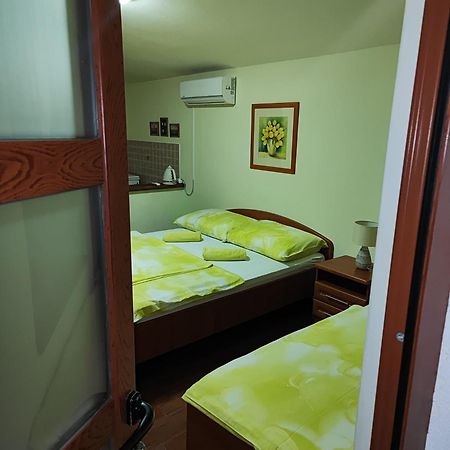 קרק Apartmani Am מראה חיצוני תמונה