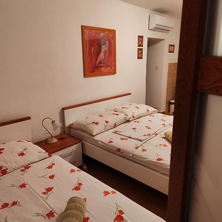 קרק Apartmani Am מראה חיצוני תמונה