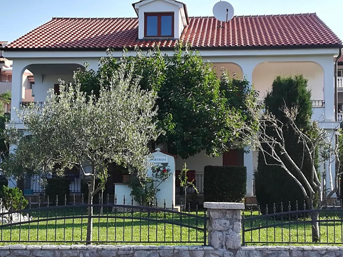 קרק Apartmani Am מראה חיצוני תמונה
