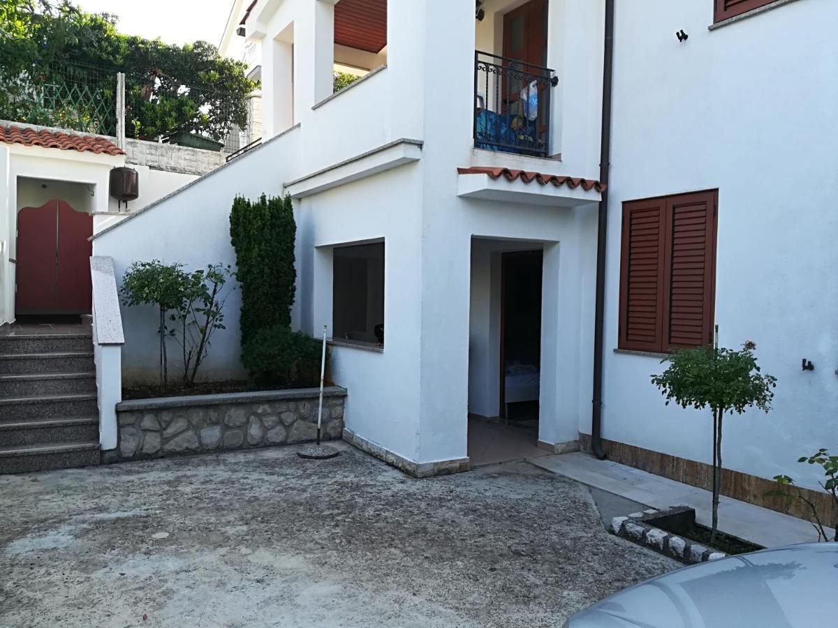 קרק Apartmani Am מראה חיצוני תמונה
