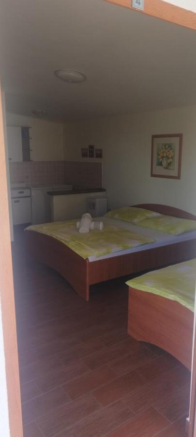 קרק Apartmani Am מראה חיצוני תמונה