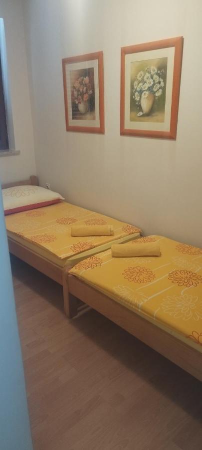 קרק Apartmani Am מראה חיצוני תמונה